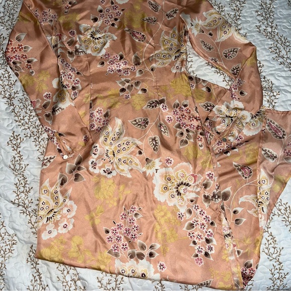NWT SILK long sleeve formal dress pink floral print Open Back wedding guest - Picture 7 of 16